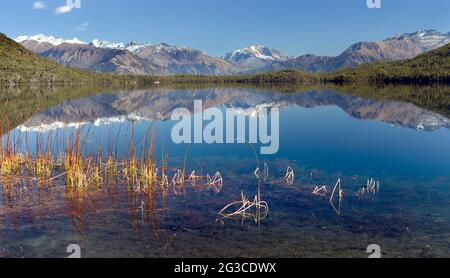 Blick auf Rara Daha oder Mahendra Tal See - Rara Trek - Mugu District, Karnali Zone, West Nepal Stockfoto