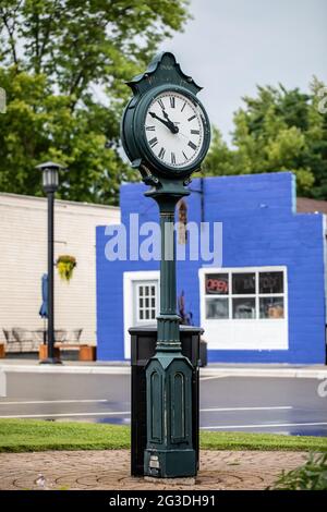 Vintage 1855 Uhrenturm an der Old Towne Road in Chisago City, Minnesota. Stockfoto