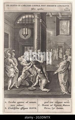 Die Geißelung Christi; die Anregung in Carcere Caiphæ. Post Dimissvm versöhnt. Der mit verbundenen Augen verbundene Christus wird von Soldaten an eine Säule gebunden. Er wird bei Pilatus Bestellung gültig sein. An verschiedenen Elementen der Show befinden sich Buchstaben, die der Legende am Rand entsprechen. Stockfoto