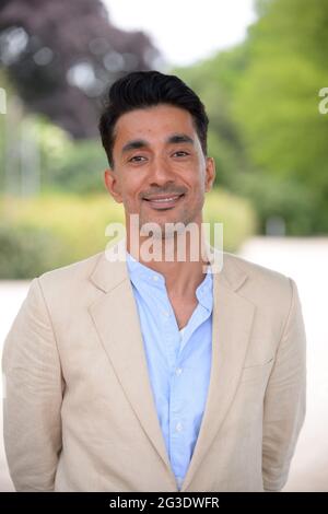 Hamburg, Deutschland. Juni 2021. Amir Hamz, Regisseur, fotografiert bei einer Presseveranstaltung. Quelle: Jonas Walzberg/dpa/Alamy Live News Stockfoto