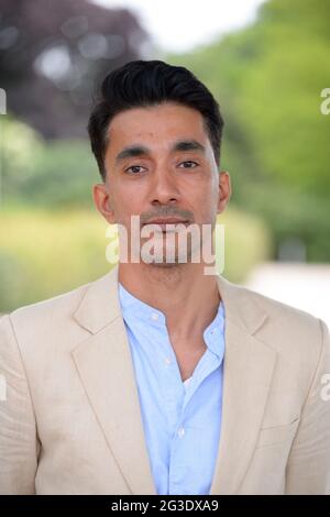 Hamburg, Deutschland. Juni 2021. Amir Hamz, Regisseur, fotografiert bei einer Presseveranstaltung. Quelle: Jonas Walzberg/dpa/Alamy Live News Stockfoto