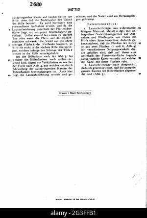 Unterlagen, Patente, Patentschrift Nummer 547712, Reichspatentamt, an: Carl Jaeger, ARTIST'S COPYRIGHT MUSS NICHT FREIGEGEBEN WERDEN Stockfoto