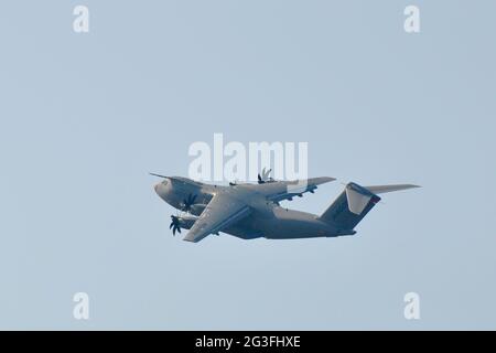 Militärischer Airbus A400M auf der Berlin Air Show ILA Stockfoto