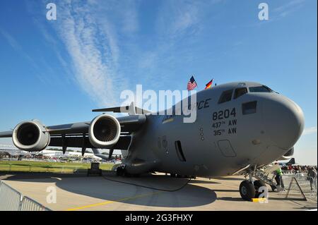 US-Frachtflugzeug C-17A Globemaster III in Berlin Stockfoto