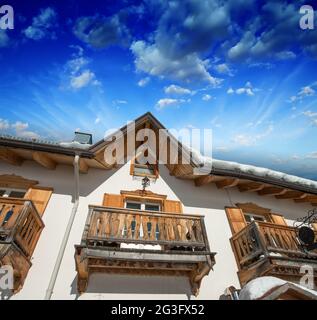 Detail einer Berghütte in den italienischen Dolomiten - Hütte in den Alpen Stockfoto