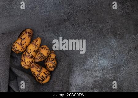 OCA, Knolle, die in der peruanischen Küche und in den amerikanischen Anden verwendet wird Stockfoto