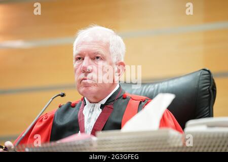 Vorsitzender des Gerichts Philippe Gorle, abgebildet während der Verfassung für den Assize-Prozess von Eric Flammang, vor dem Assize Court of Luxembourg PR Stockfoto