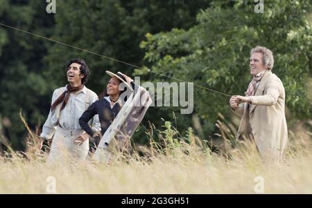 Dev Patel, Rosalind Eleazar, Hugh Laurie, 'The Personal History of David Copperfield' (2021) Credit: Dean Rogers / Searchlight Picters / The Hollywood Archive Stockfoto