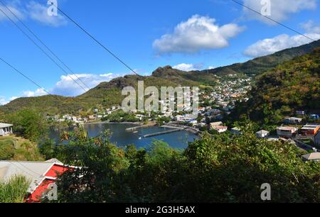 Barrouallie, St. Vincent und die Grenadinen - 5. Januar 2020: Ansicht der Gemeinde Barrouallie, St. Vincent. Stockfoto