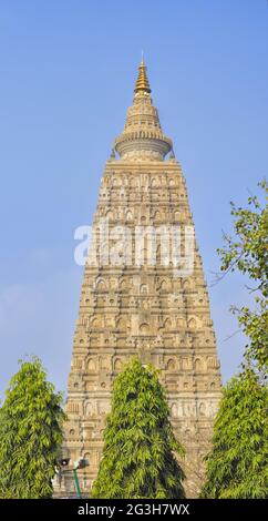 Wunderschön dekoriert Turm der buddhistischen Mahabodhi-Tempel-Komplex in Bihar Stockfoto