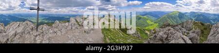 Landschaftlich reizvolle Aussicht von Rozsutec in den Mala Fatra Bergen Stockfoto