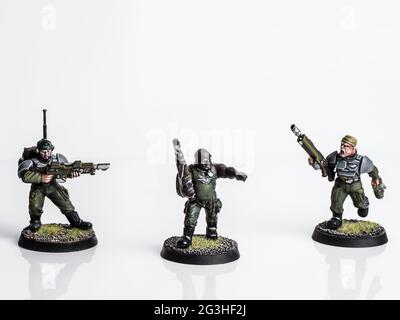 Warhammer 40k Imperiale Wachen Figuren, Figuren, Kriegsspiel Stockfoto