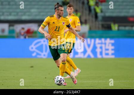 Gareth Bale von Wales während des UEFA Euro 2020 Group A-Spiels im Baku Olympic Stadium in Aserbaidschan. Bilddatum: Mittwoch, 16. Juni 2021. Stockfoto