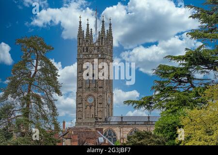 WARWICK, GROSSBRITANNIEN - 22. MAI 2021: St Marys Church in Warwick Stockfoto