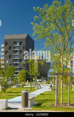 FRANKREICH, GIRONDE (33), BORDEAUX, NEUBAUTEN RUND UM DIE BASSINS ? FLOT Stockfoto