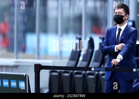 Steven Zhang, Präsident des FC Internazionale, schaut vor dem Spiel zwischen dem FC Internazionale und Udinese Calcio in der Serie A nach. FC Internazionale gewinnt 5-1 gegen Udinese Calcio. Stockfoto