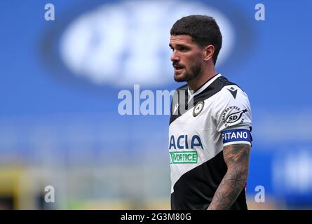 Rodrigo de Paul von Udinese Calcio schaut während des Serie-A-Spiels zwischen dem FC Internazionale und Udinese Calcio zu. FC Internazionale gewinnt 5-1 gegen Udinese Calcio. Stockfoto