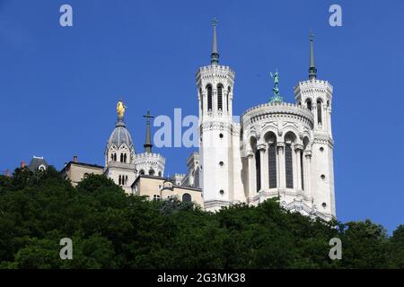 FRANKREICH RHONE (69) LYON. BASILIKA VON FOURVIERE, DENKMALGESCHÜTZTES HISTORISCHES DENKMAL Stockfoto