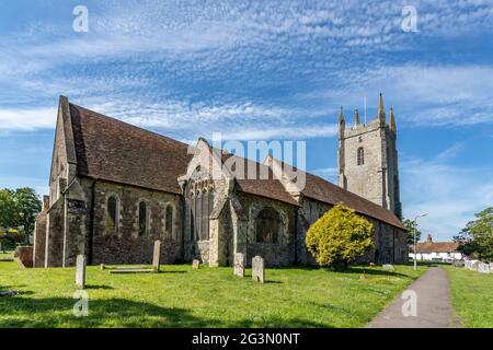 Exteria of All Saints Church Lydd ist bekannt als die Kathedrale des Marschs, Romney Marsh, Kent, England, Großbritannien. Stockfoto