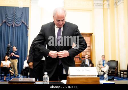 Washington, Usa. Juni 2021. Michael Bolton, Generalinspekteur der US-Polizei des Kapitols, spricht bei einer Anhörung des Senats-Reglements und Verwaltungsausschusses. (Foto von Michael Brochstein/SOPA Images/Sipa USA) Quelle: SIPA USA/Alamy Live News Stockfoto