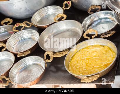 Türkische Küche mit traditionellen Gerichten Stockfoto