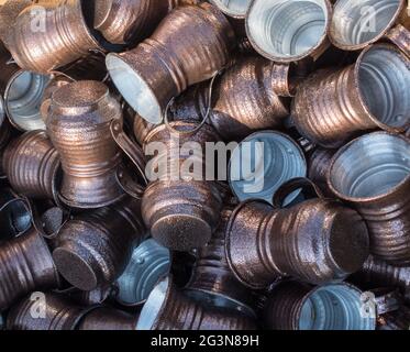 Metallbecher im alten osmanischen Stil Stockfoto