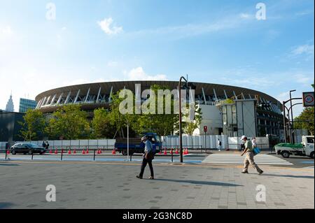 Japan National Stadium - wird Gastgeber der Eröffnungs- und Abschlusszeremonie sowie der Leichtathletik und des Gold-Medaille-Fußballspiels der Frauen sein. Stockfoto