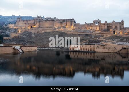 Sonnenuntergang über amer Fort Stockfoto