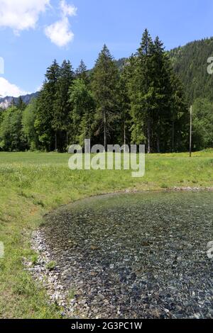 Lac de pêche de du Pontet. Les Contamines-Montjoie. Haute-Savoie. Auvergne-Rhône-Alpes. Frankreich. Stockfoto