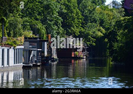 Landwehrkanal, Charlottenburg, Berlin Stockfoto