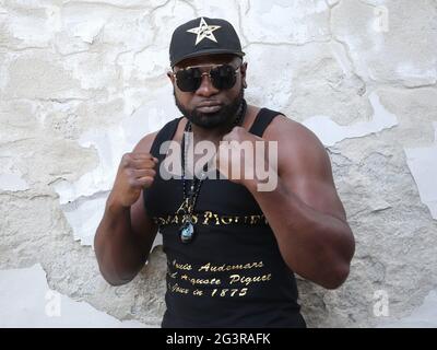 Der amerikanische Schwergewichtsboxer Kevin Johnson vor der SES-Boxgala am 08/22/2020 in Magdeburg Stockfoto