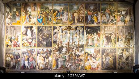 Italienische Renaissance Meisterwerk Parete Gaudenziana (Gaudenziana Wand) In Varallo - Italien Stockfoto