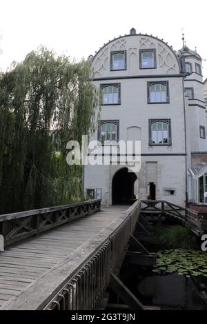 Schloss Gifhorn, Schlossanlage im Weserrenaissance-Stil, heute Sitz des kreisrates Stockfoto