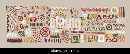 Bunte afrikanische Kunstdekorationskollektion im traditionellen handgezeichneten Stil. Ethnic africa Kultur Symbol Set und Tierdruck Kritzeleien auf isoliertem Rücken Stock Vektor