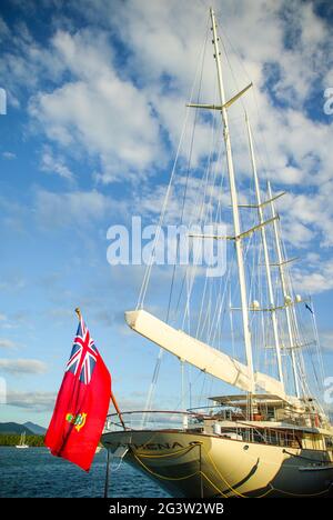 Die viertgrößte Luxusyacht der Welt, die Athene, ankerte in Cairns, Queensland, Australien Stockfoto