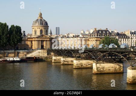 Frankreich. Paris (75) 6. Arrondissement Das Institut de France, Sitz der Französischen Akademie Stockfoto