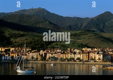 FRANKREICH. PYRENEES-ORIENTALES (66) COTE VERMEILLE. DORF COLLIOURE. EINER SEINER STRÄNDE Stockfoto