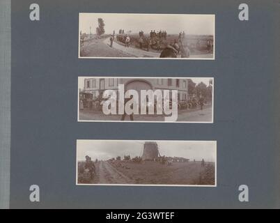 Soldaten und geparkte Autos an einem Haus in Frankreich. Teil des Fotoalbums von einer Armeeübung im Südwesten Frankreichs im Jahr 1902. Stockfoto