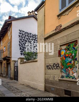 Italien Piemont Turin Campidoglio-Viertel - EIN Arbeiterviertel, das in der Mitte des 19. Jahrhunderts geboren wurde, heute ein Freilichtmuseum und Sitz der Mau (Museum für Stadtkunst von Turin) Stockfoto