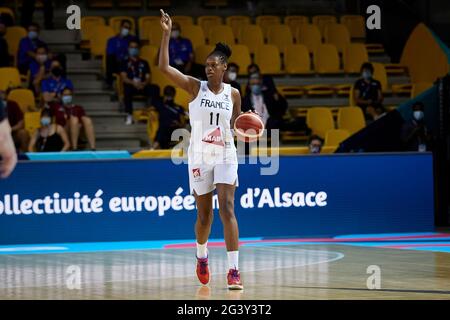 Valériane VUKOSAVLJEVIC (11) aus Frankreich während des FIBA Women's EuroBasket 2021, des Basketballspiels der Gruppe D zwischen Frankreich und Kroatien am 17. Juni 2021 bei Rhenus Sport in Straßburg, Frankreich - Foto Ann-Dee Lamour / CDP MEDIA / DPPI Stockfoto