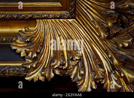 Goldener Holzrahmen des Gemäldes (Detail), Rio de Janeiro Stockfoto