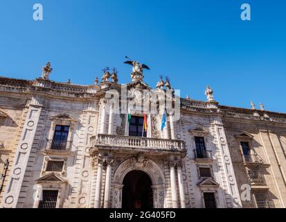 Universität von Sevilla, ehemalige Königliche Tabakfabrik, Sevilla, Andalusien, Spanien Stockfoto