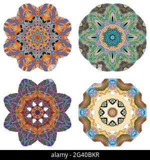Handgemaltes Kunstdesign. Farbe handgezeichnete Illustration Set von 4 Mandalas für die Dekoration Stock Vektor