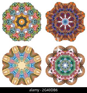 Handgemaltes Kunstdesign. Farbe handgezeichnete Illustration Set von 4 Mandalas für die Dekoration Stock Vektor