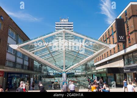 Lower Precinct Shopping Center in Coventry, West Midlands Stockfoto