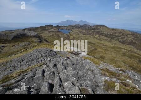 Der Blick von einem Sgurr die Insel Eigg die inneren Hebriden Stockfoto