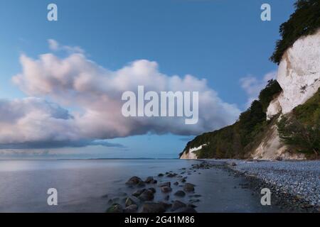 Kreidefelsen, Kreideküste, Nationalpark Jasmund, Rügen, Ostsee, Mecklenburg-Vorpommern, Deutschland Stockfoto