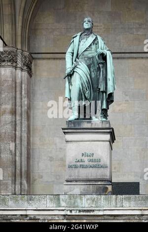 Statue von Karl Wrede an der Feldherrnhalle in München Stockfoto