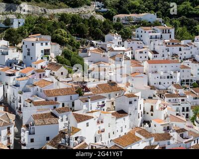 CASARES, Andalusien/Spanien - 5. Mai: Ansicht von Casares in Spanien am 5. Mai 2014 Stockfoto