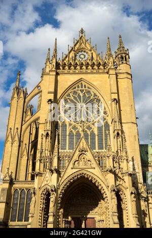 Ansicht der Kathedrale von Saint-Étienne Metz Lothringen Mosel Frankreich Stockfoto